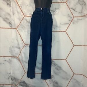 PAIGE Skyline Skinny Ankle Peg Jean